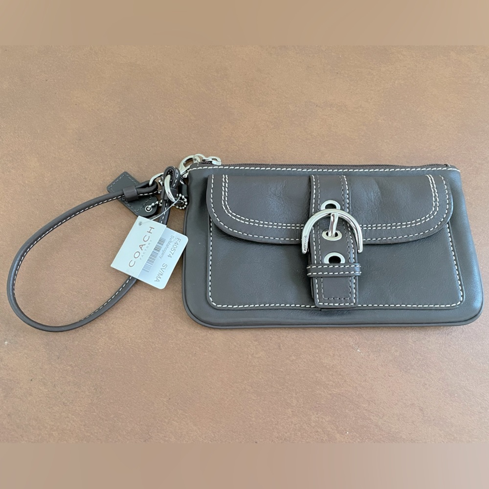 Coach wristlet clutch in mahogany brown leather and silver tone hardware NWT